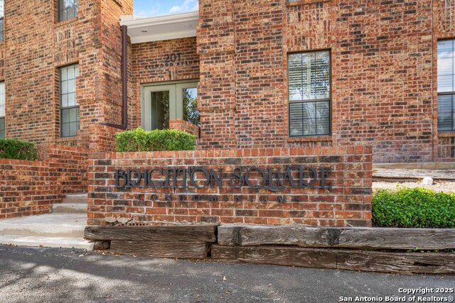 Image 37 of 40 For 201 Ellwood St  111