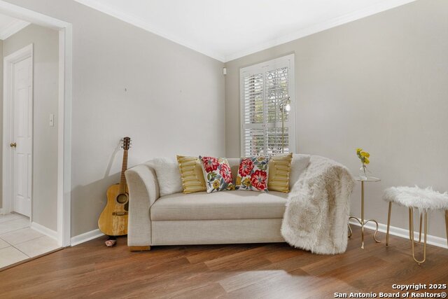 Image 5 of 27 For 201 Ellwood St  111