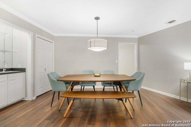 Image 6 of 27 For 201 Ellwood St  111