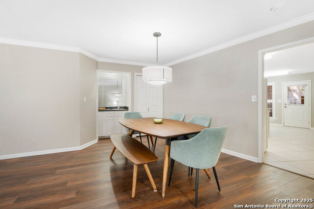 Image 7 of 27 For 201 Ellwood St  111