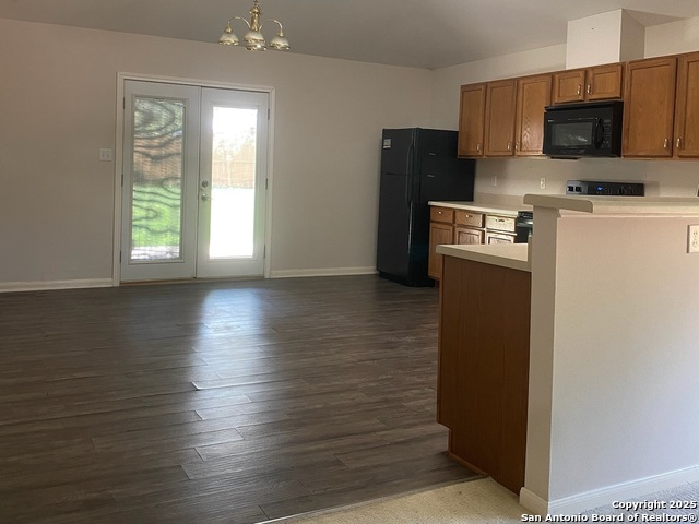 Image 6 of 30 For 9003 Saint Julien Ct