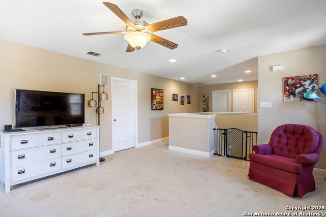 Image 32 of 50 For 13050 Geyser Peak