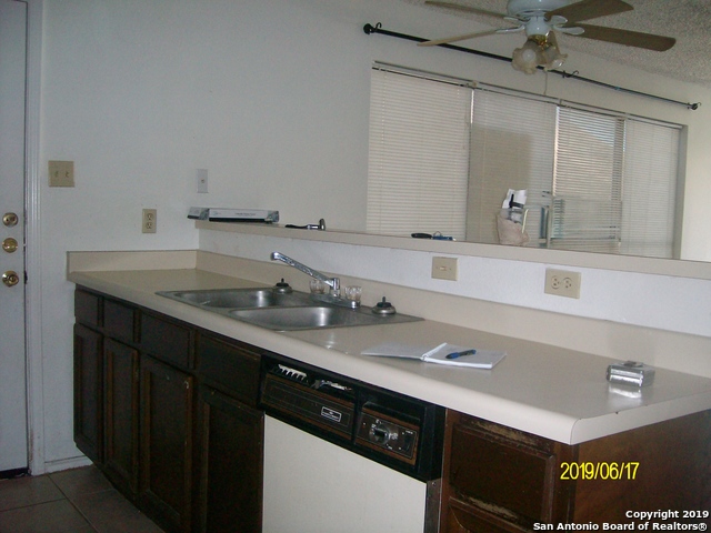 Image 11 of 11 For 8451 Cranberry Hill 2