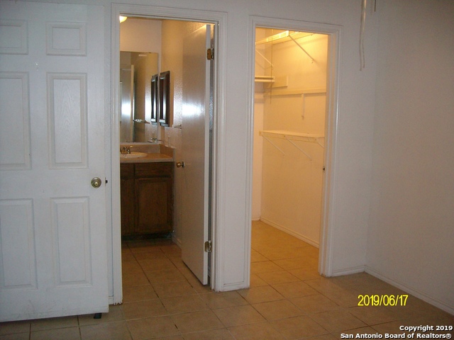 Image 9 of 11 For 8451 Cranberry Hill 2