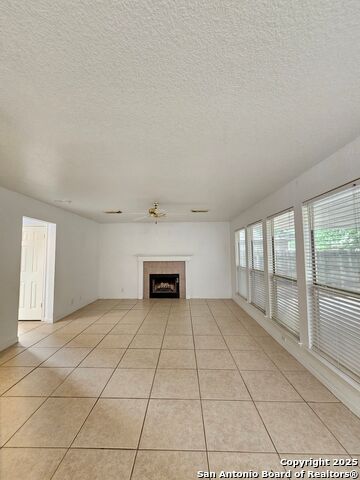 Image 5 of 17 For 5211 Sea Mist