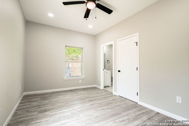 Image 14 of 25 For 908 Plum