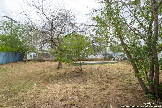 Image 25 of 25 For 908 Plum