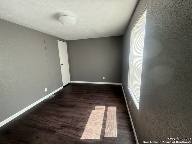 Image 10 of 14 For 414 14th  