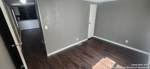 Image 13 of 14 For 414 14th  