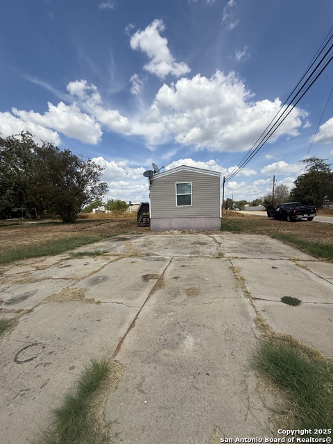 Image 3 of 14 For 414 14th  