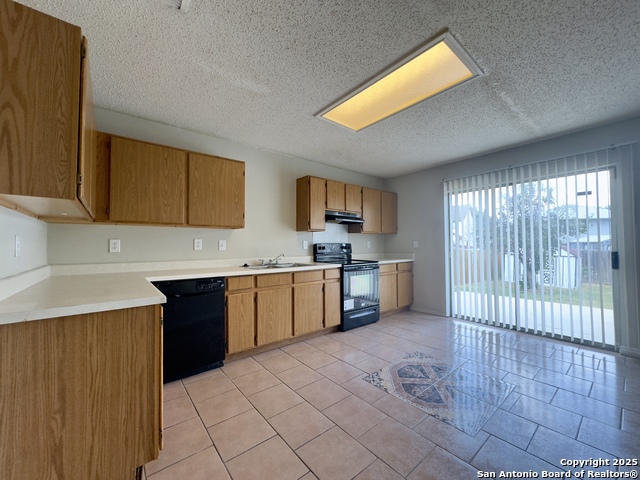 Image 11 of 27 For 6447 Beech Trail