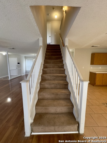 Image 13 of 27 For 6447 Beech Trail