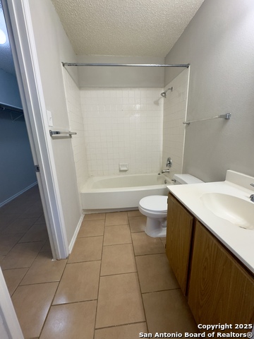 Image 14 of 27 For 6447 Beech Trail