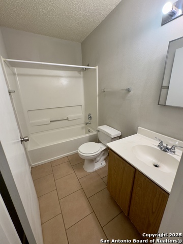 Image 22 of 27 For 6447 Beech Trail