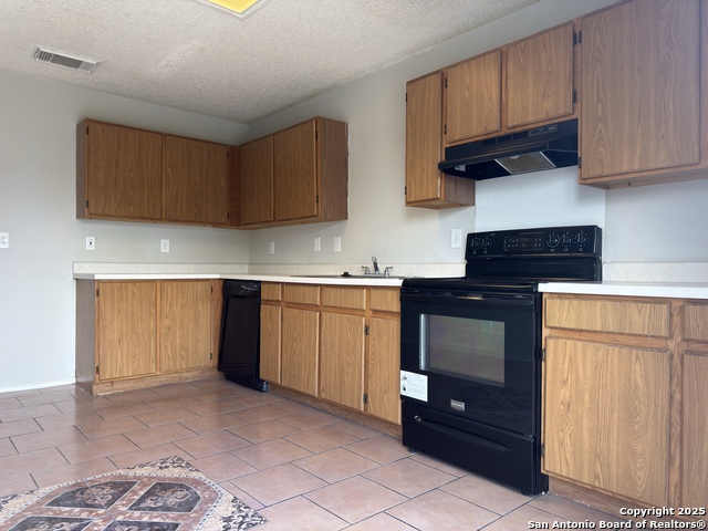 Image 8 of 27 For 6447 Beech Trail