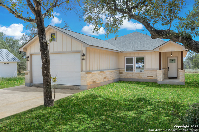 Details for 32 Trophy , Poteet, TX 78065