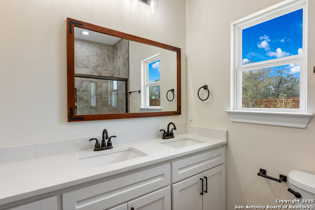 Image 37 of 47 For 32 Trophy