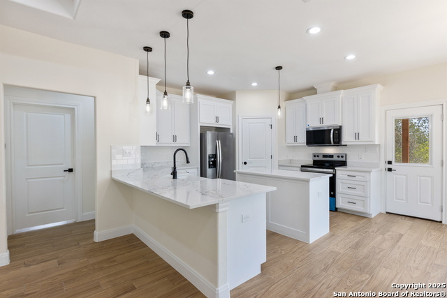 Image 7 of 47 For 32 Trophy