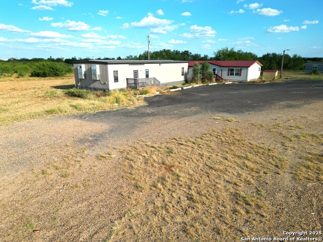 Listing photo id 8 for 1750 Hwy 85 W