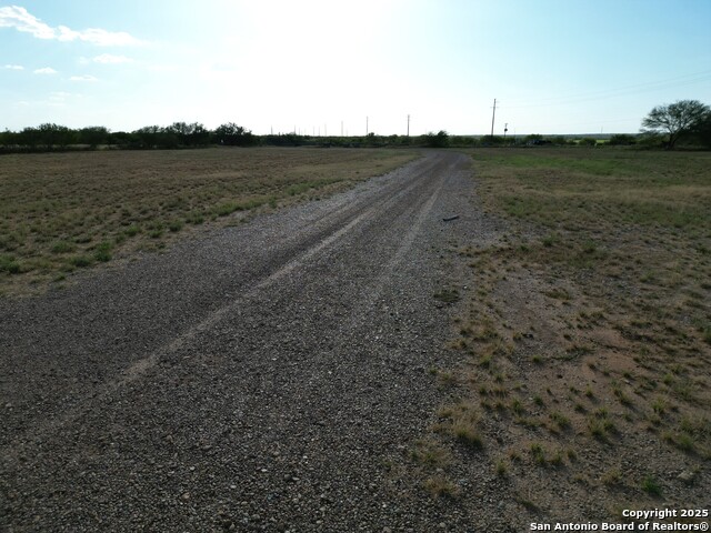 Listing photo id 13 for 1750 Hwy 85 W