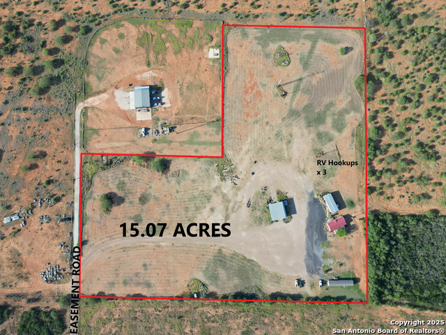 Listing photo id 0 for 1750 Hwy 85 W