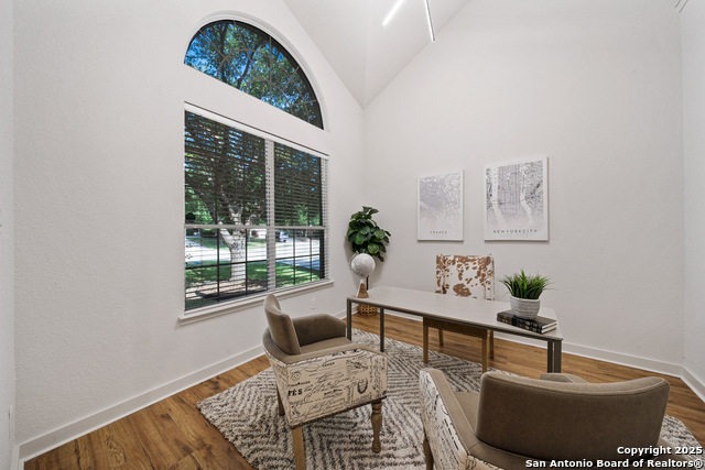Image 10 of 44 For 5818 Grayson Cove