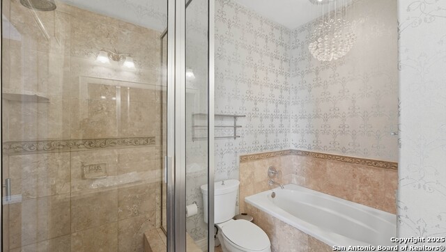 Listing photo id 26 for 215 Center  109