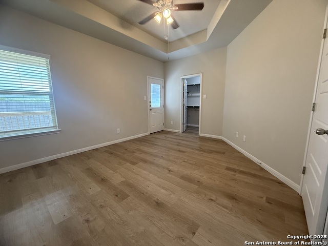 Image 4 of 20 For 448 Emma Dr  
