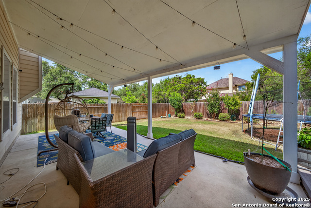 Listing photo id 32 for 22814 Bengal Brook