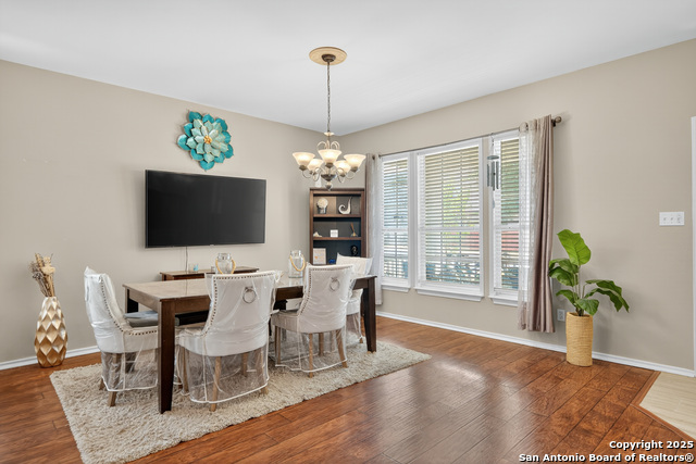 Listing photo id 4 for 22814 Bengal Brook