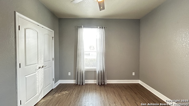 Listing photo id 11 for 13047 Waterlily Way