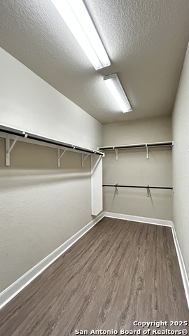 Listing photo id 24 for 13047 Waterlily Way