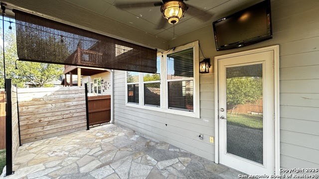Listing photo id 26 for 13047 Waterlily Way