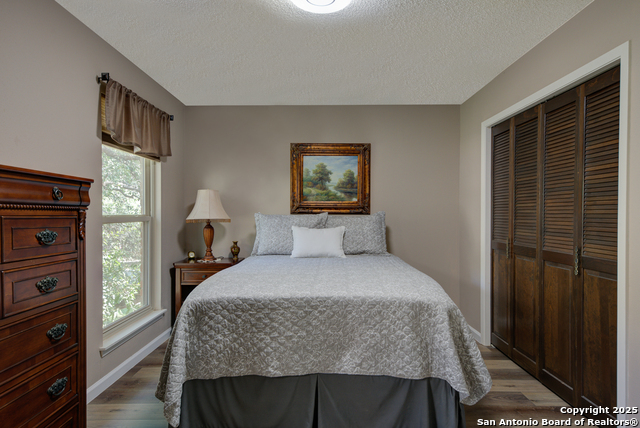 Image 13 of 24 For 11303 Vance Jackson  L2