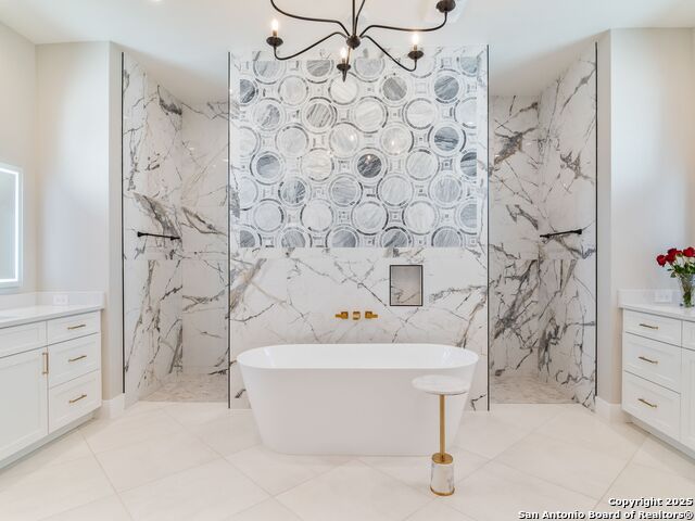 Listing photo id 16 for 27038 Rocky Rim