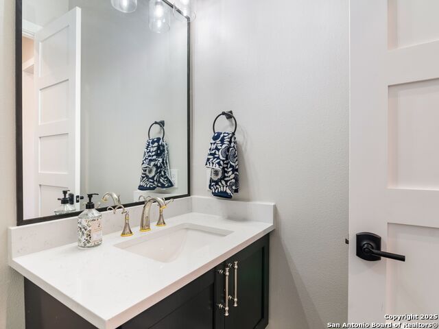 Listing photo id 21 for 27038 Rocky Rim