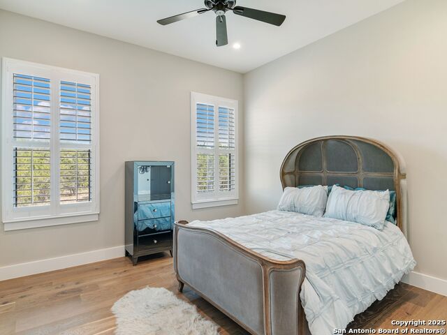 Listing photo id 24 for 27038 Rocky Rim