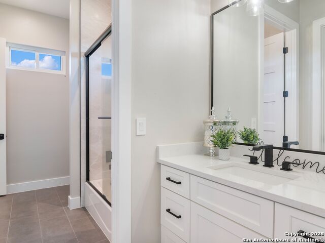 Listing photo id 25 for 27038 Rocky Rim