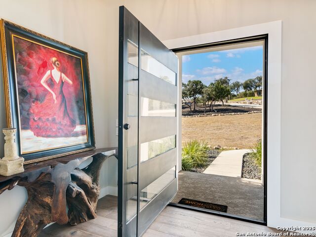 Listing photo id 1 for 27038 Rocky Rim