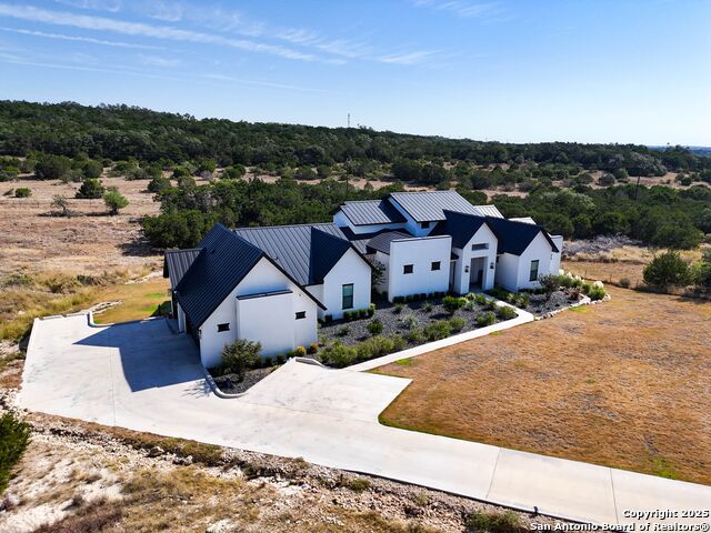 Listing photo id 37 for 27038 Rocky Rim