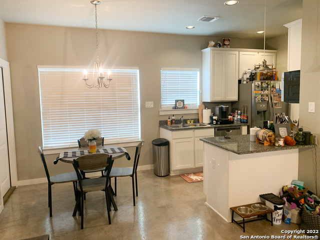 Image 5 of 12 For 1069 Madeline St