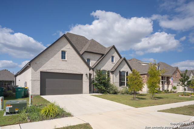 Image 3 of 44 For 119 Huntwick Dr
