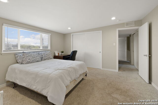 Listing photo id 15 for 116 Gardenview S