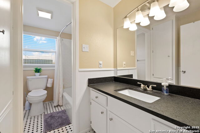 Listing photo id 21 for 116 Gardenview S