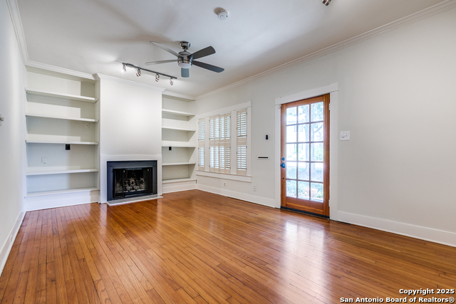 Image 3 of 25 For 110 Eaton  