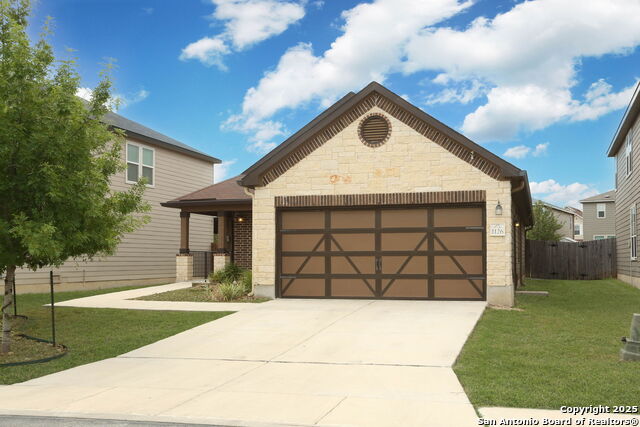 Image 2 of 25 For 1126 Galapagos