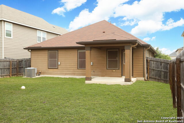 Image 23 of 25 For 1126 Galapagos