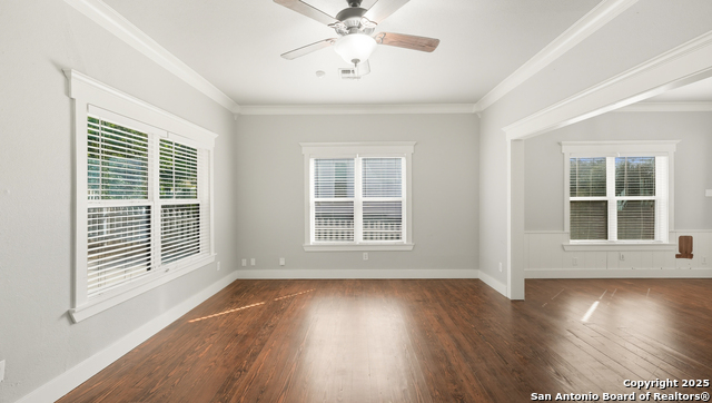 Image 11 of 38 For 486 South E