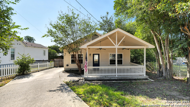 Image 3 of 38 For 486 South E