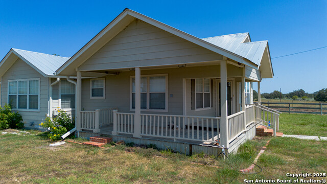Listing photo id 19 for 3752 Fm 77  